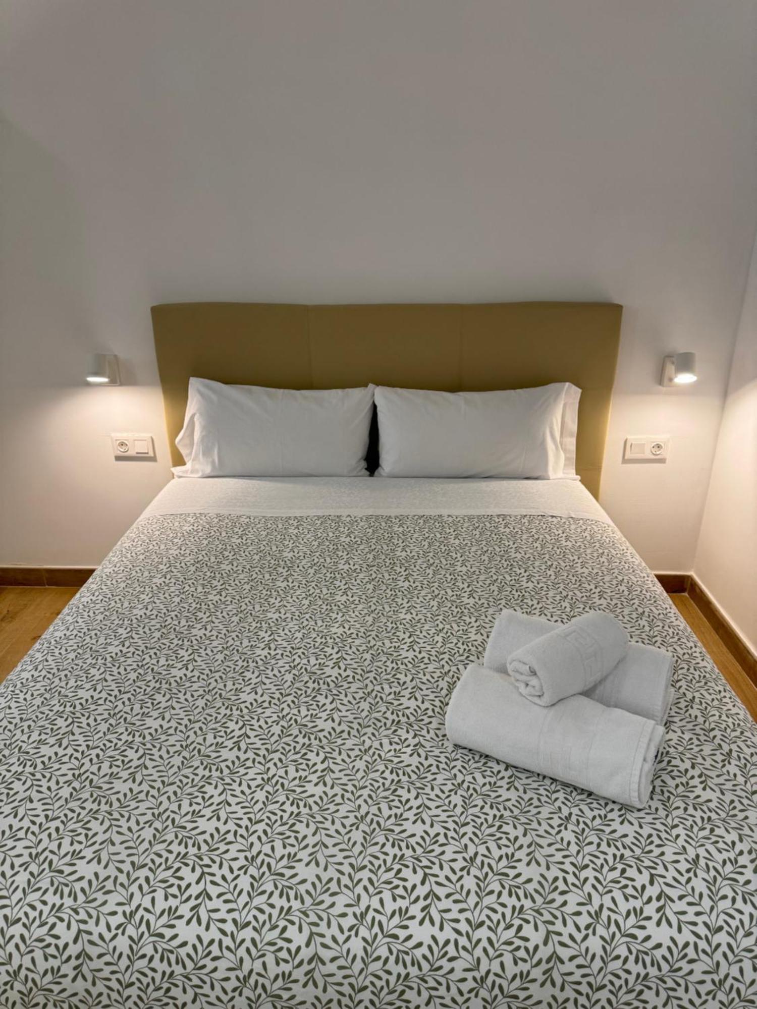Alderete Suites Малага Екстериор снимка