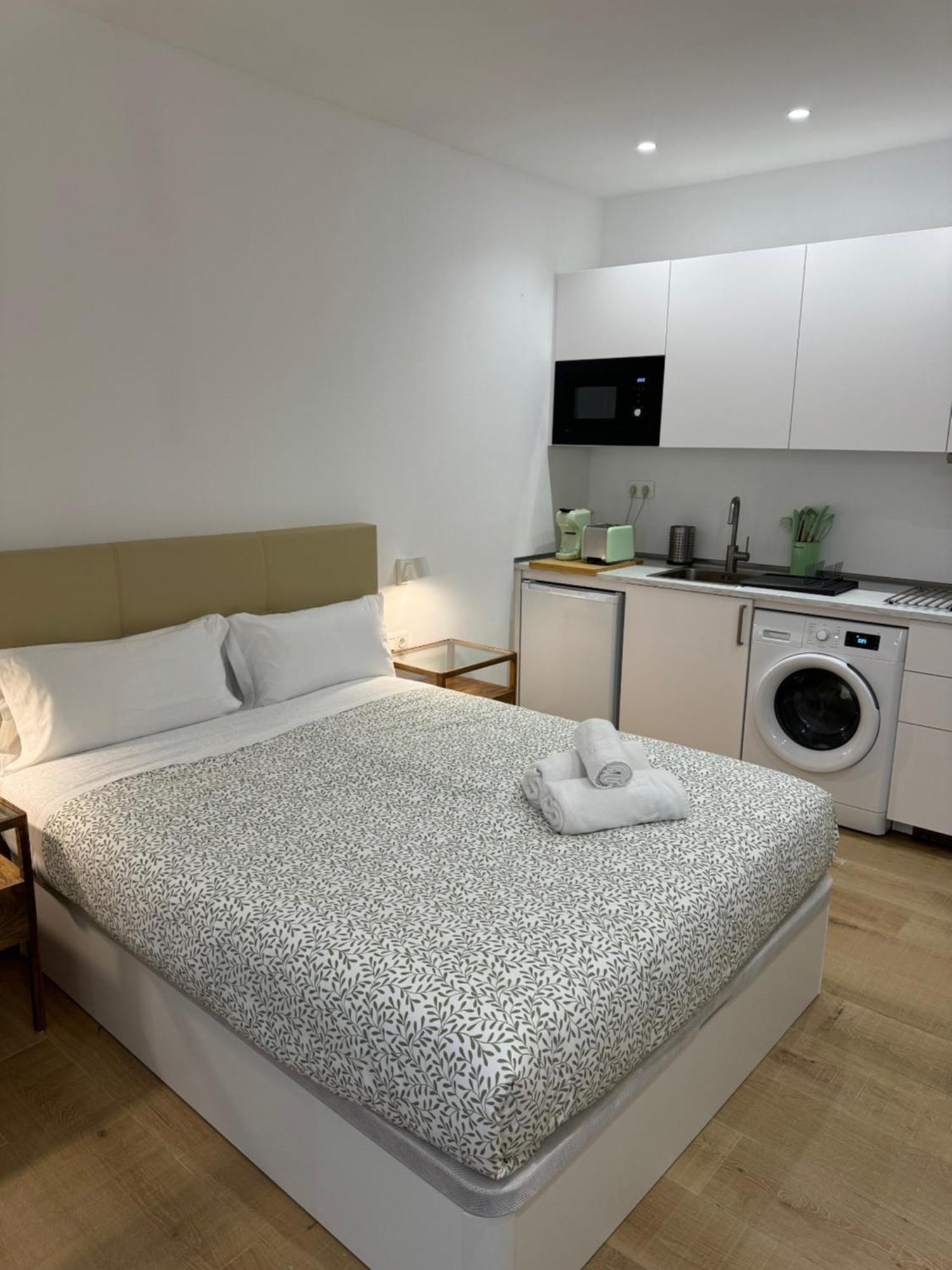 Alderete Suites Малага Екстериор снимка