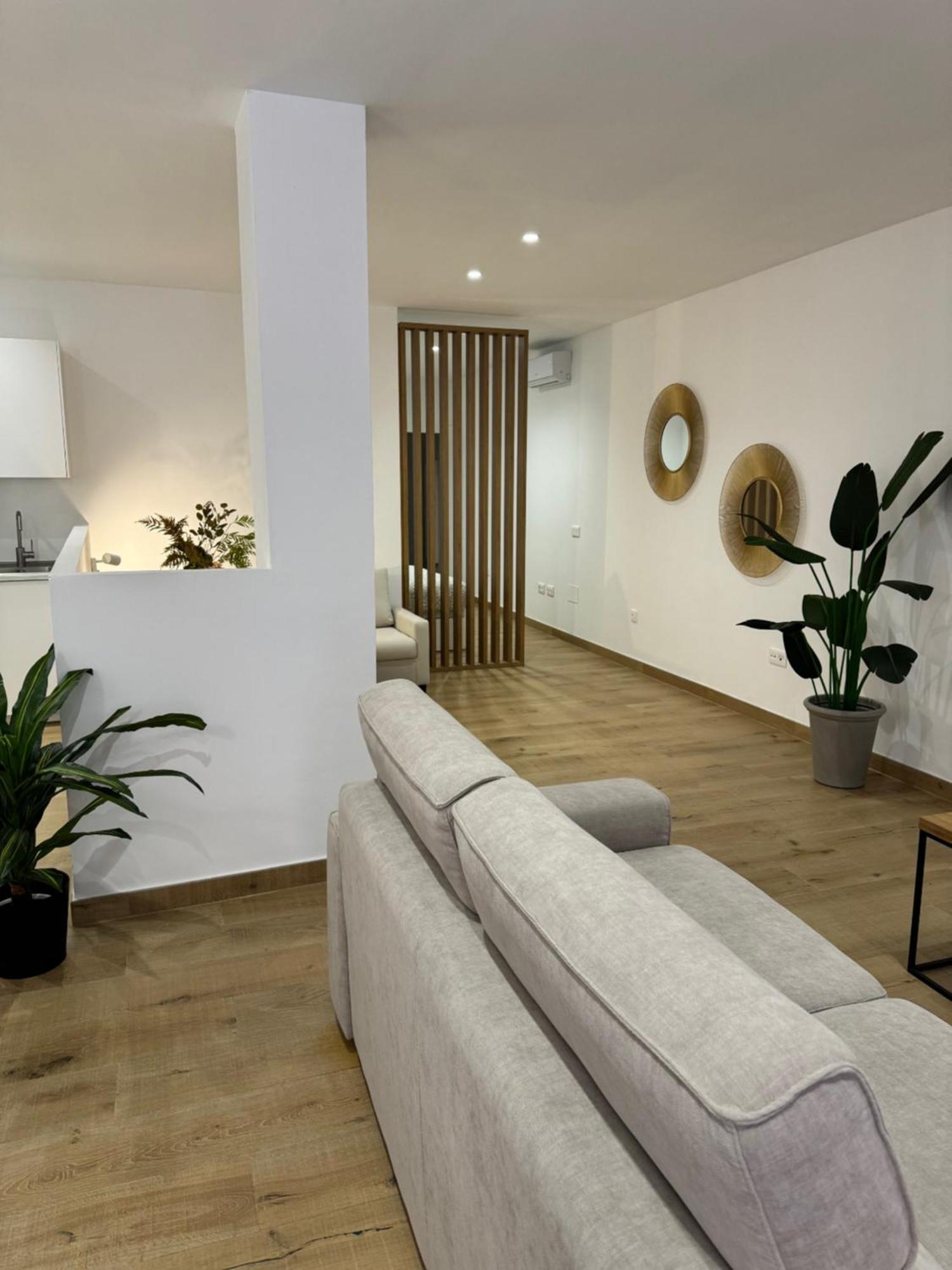 Alderete Suites Малага Екстериор снимка