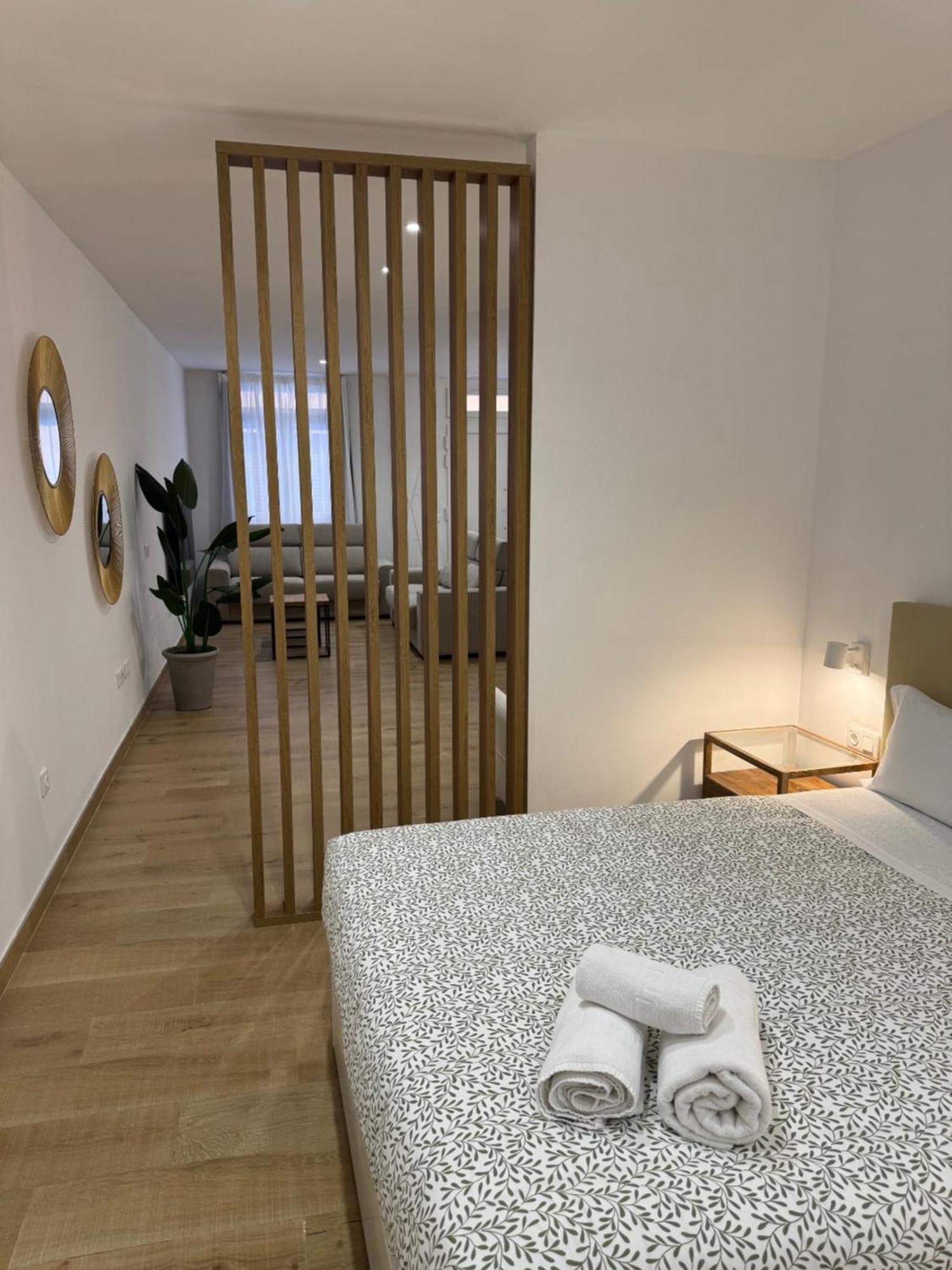 Alderete Suites Малага Екстериор снимка